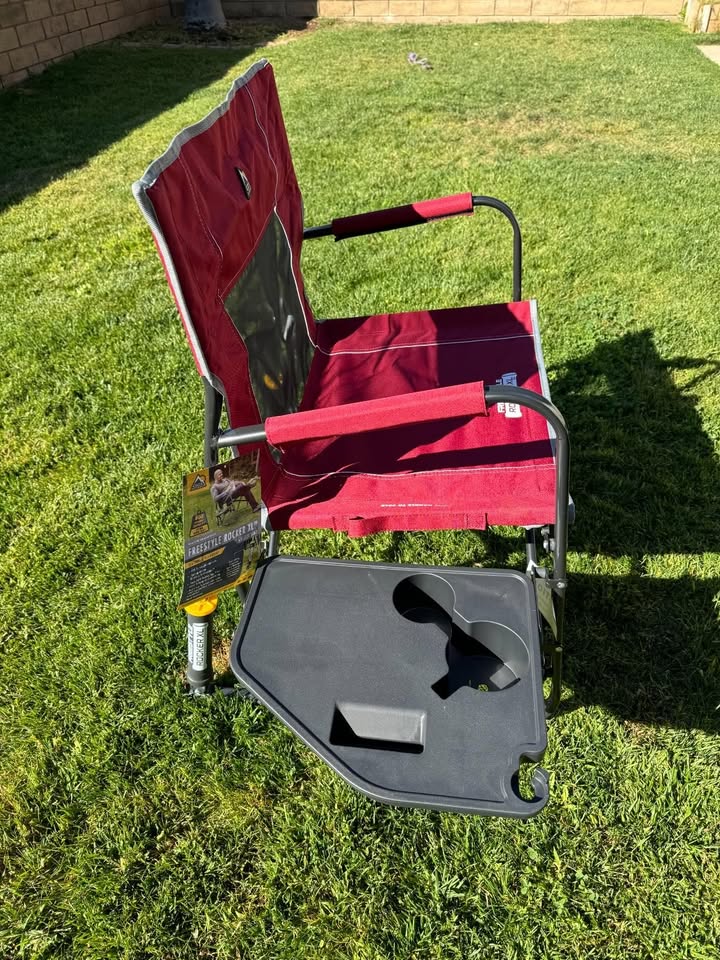 OUTDOOR Freestyle Rocker XL with Side Table Camping Chair